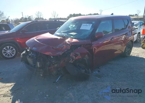 2020 Kia Soul Lx z USA, uszkodzony, nr VIN KNDJ23AU9L7115922